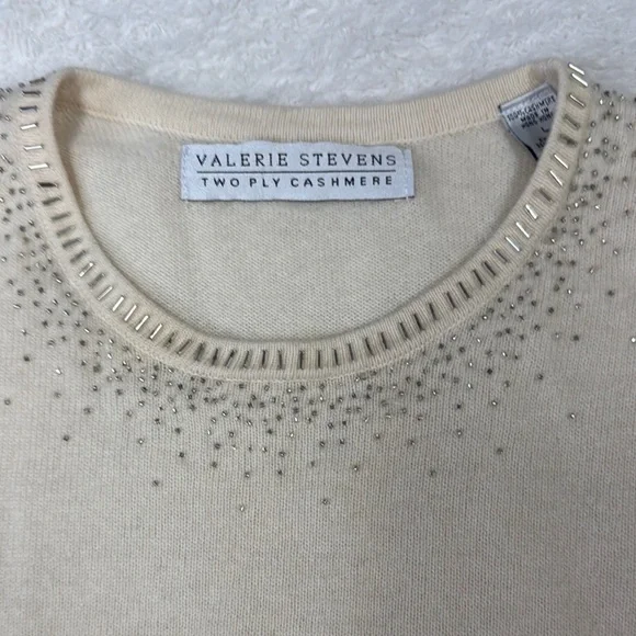 Valerie Stevens Cream Ribbed Embellished Tank Top 100% cashmere - Picture 2 of 6